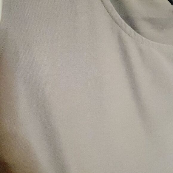 EILEEN FISHER Sleeveless Tank Top Womens Scoop Neck Shell Taupe Brown - Picture 6 of 9